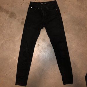 Black skinny jeans
